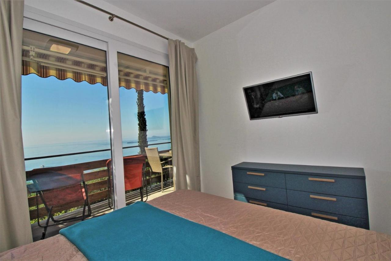 Oriolo Apartment Тосколано Мадерно Екстериор снимка